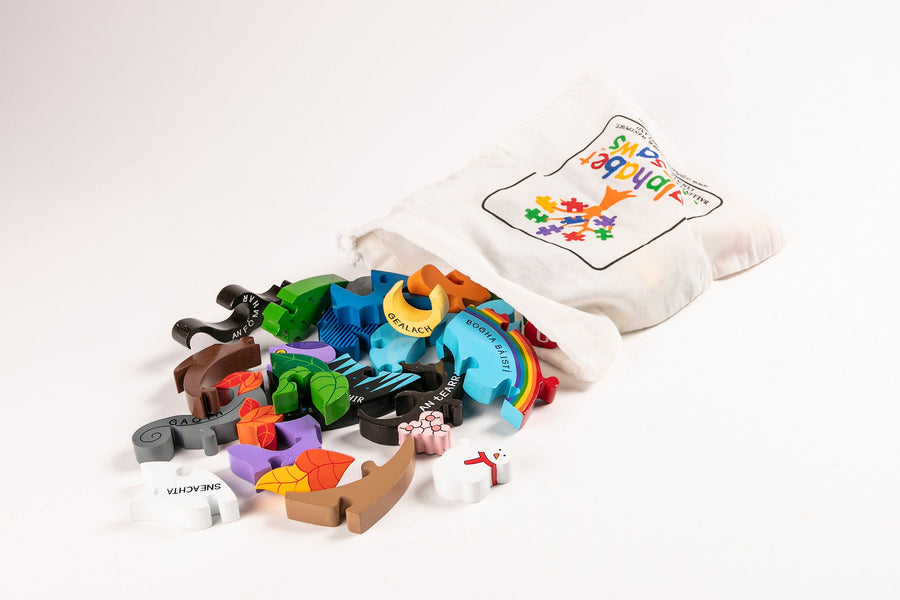 Seasons jigsaw with its cotton drawstring storage bag