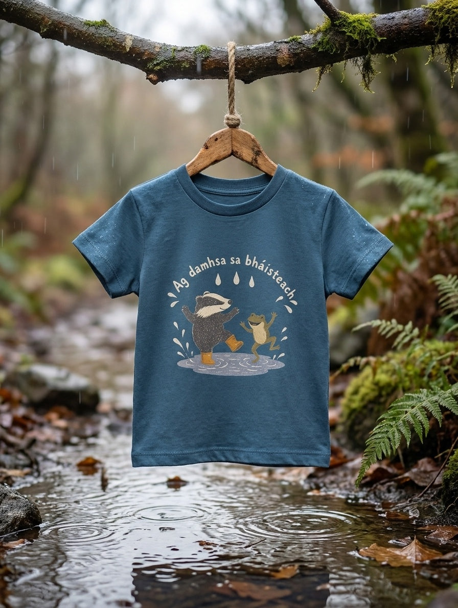 twilightblue t-shirt with badger-frog design